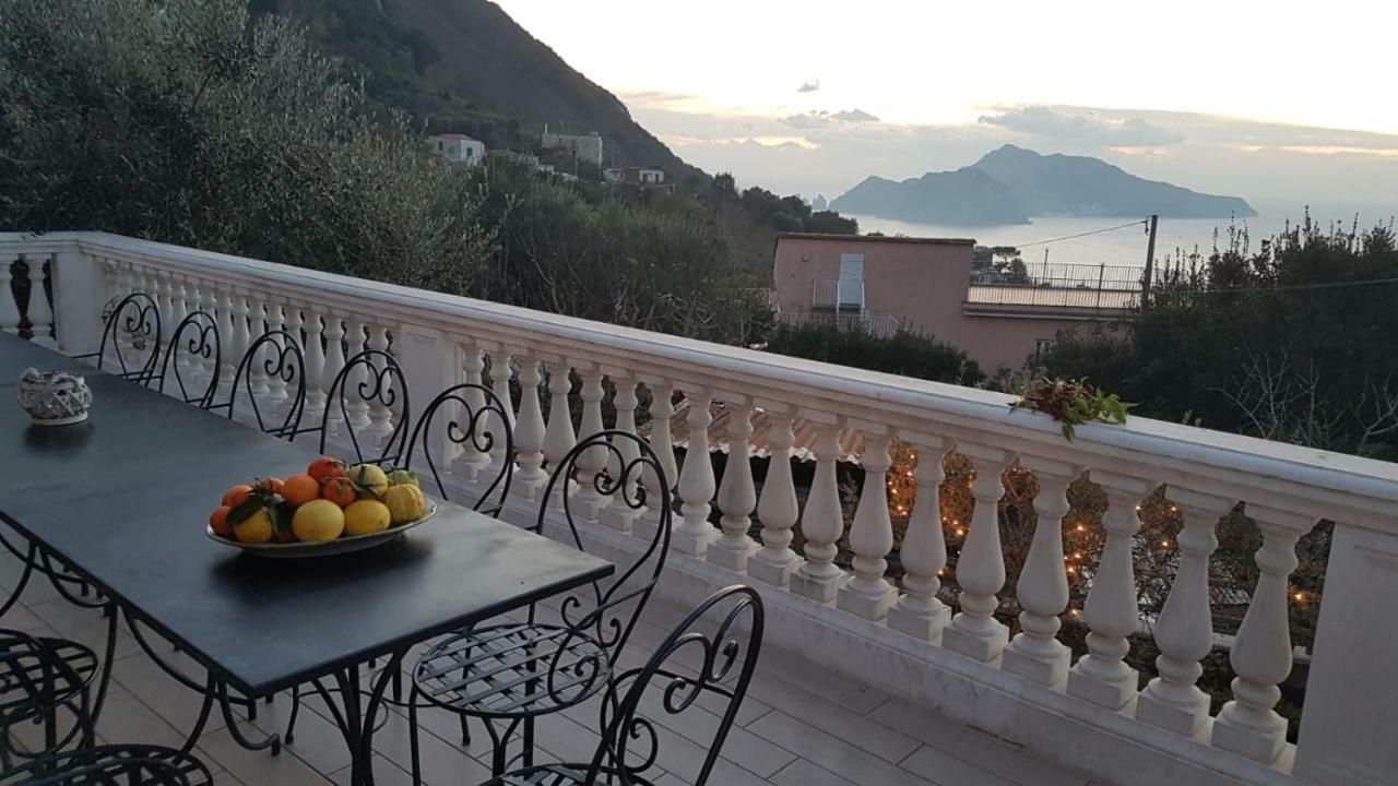 فيلا Il Profumo Di Capri ماسّا لوبْرينسِ المظهر الخارجي الصورة