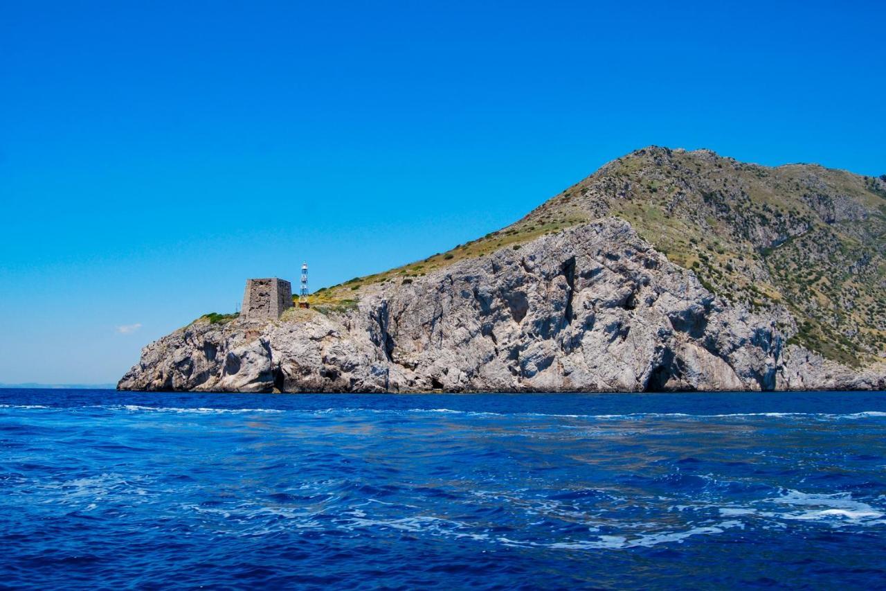 فيلا Il Profumo Di Capri ماسّا لوبْرينسِ المظهر الخارجي الصورة